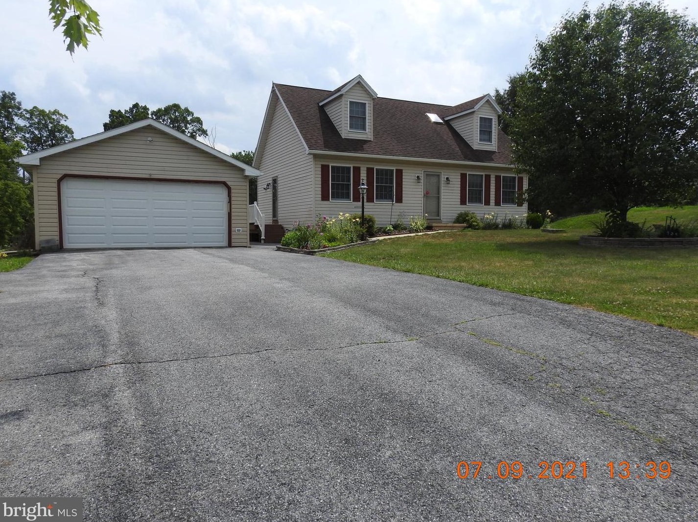 109 Flintstone Dr, North Newton, PA 17241