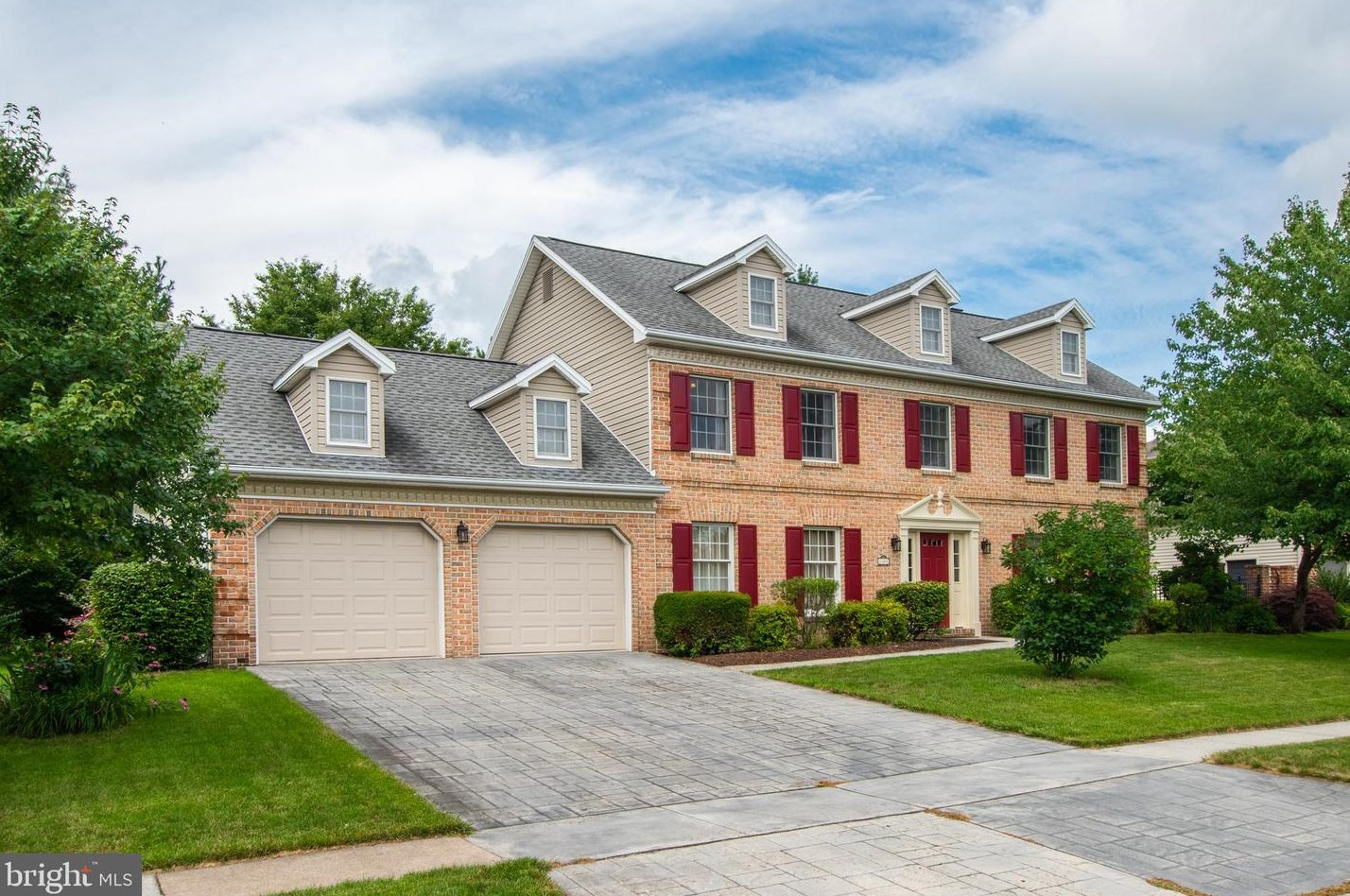1009 Kent Dr, Navy Sup Dpt, PA 17050