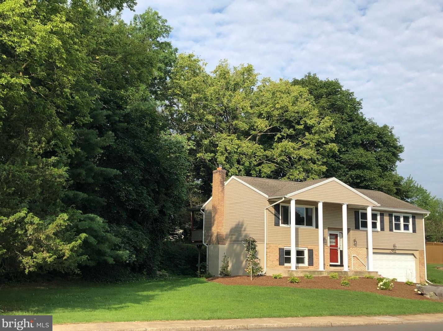 300 Craig Ln, Carlisle, PA 17013