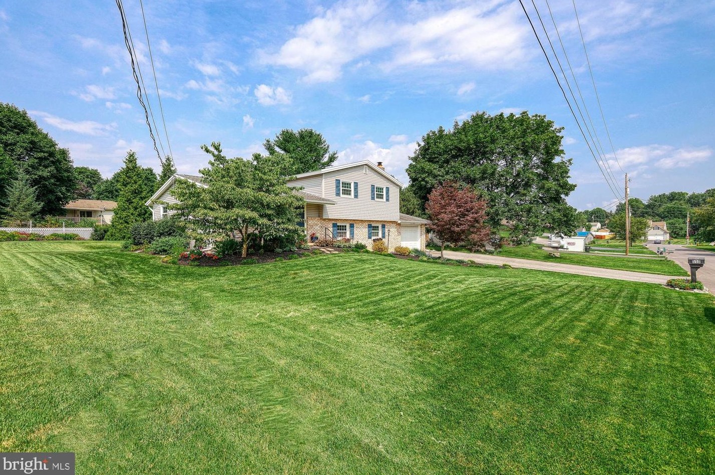 550 Boxwood Ln, Carlisle, PA 17015