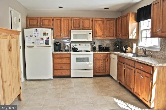 1514 Tussey Ct, Navy Sup Dpt, PA 17050