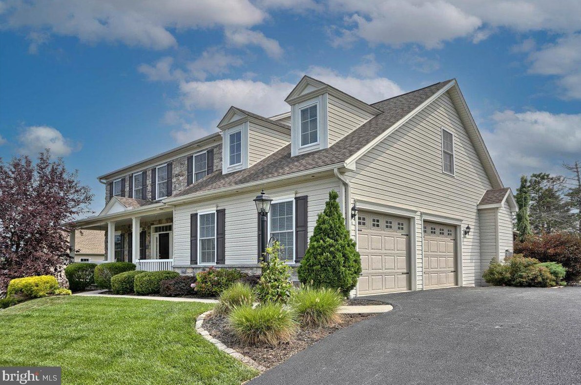 1685 Sawyer Ln, Navy Sup Dpt, PA 17050