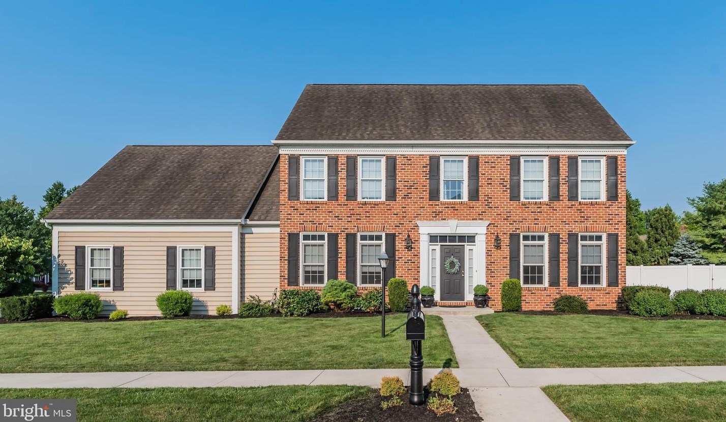 5915 Westover Dr, Navy Sup Dpt, PA 17050
