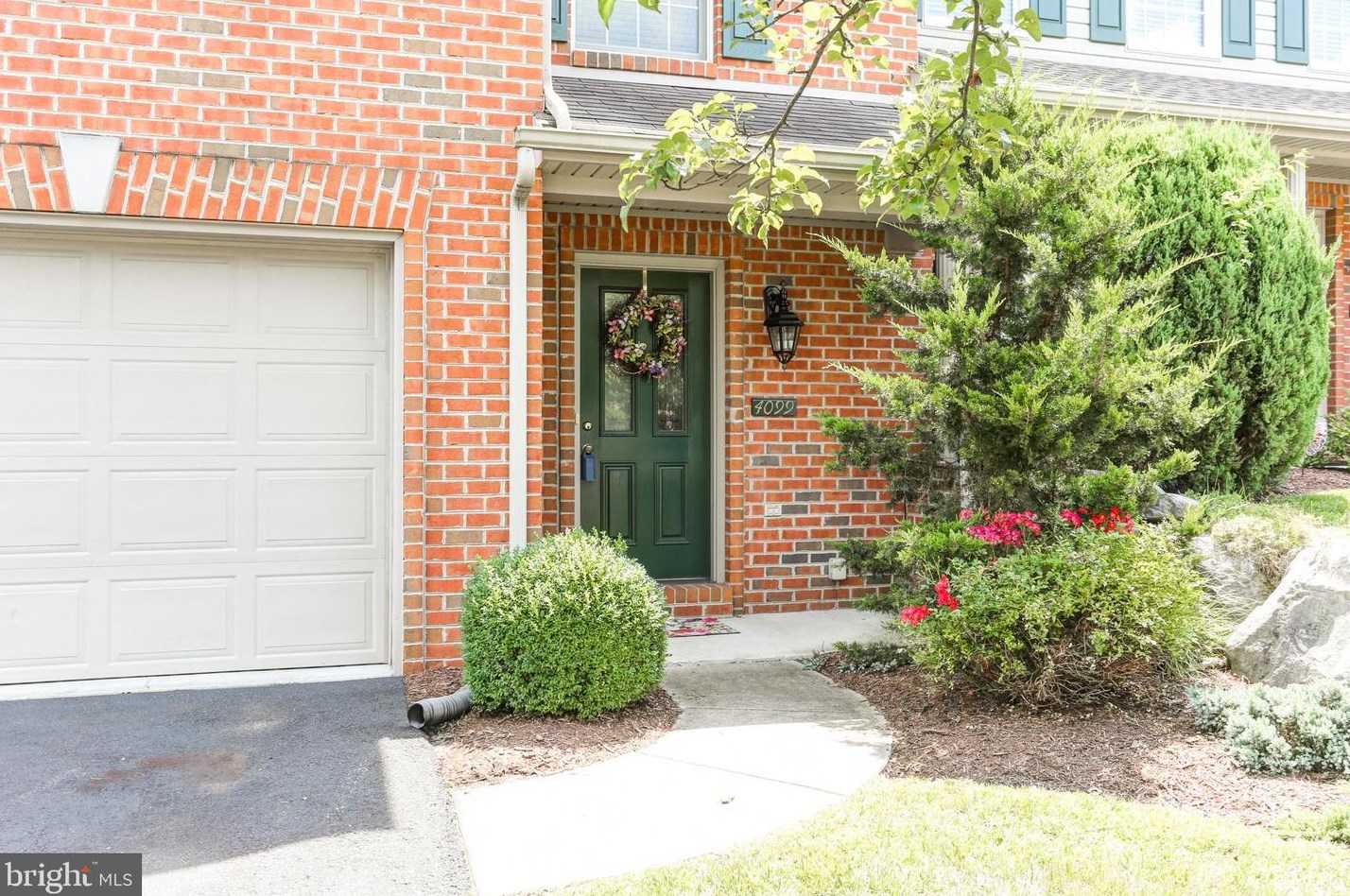 4099 Caissons Ct, West Enola, PA 17025