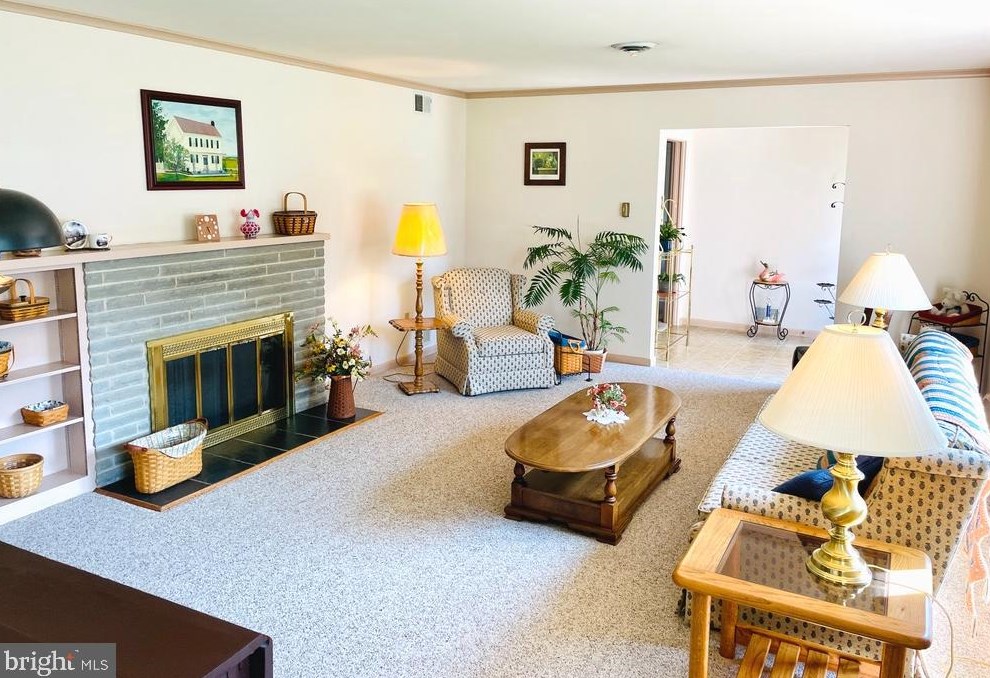 705 Brenton St, Lees Cross Roads, PA 17257