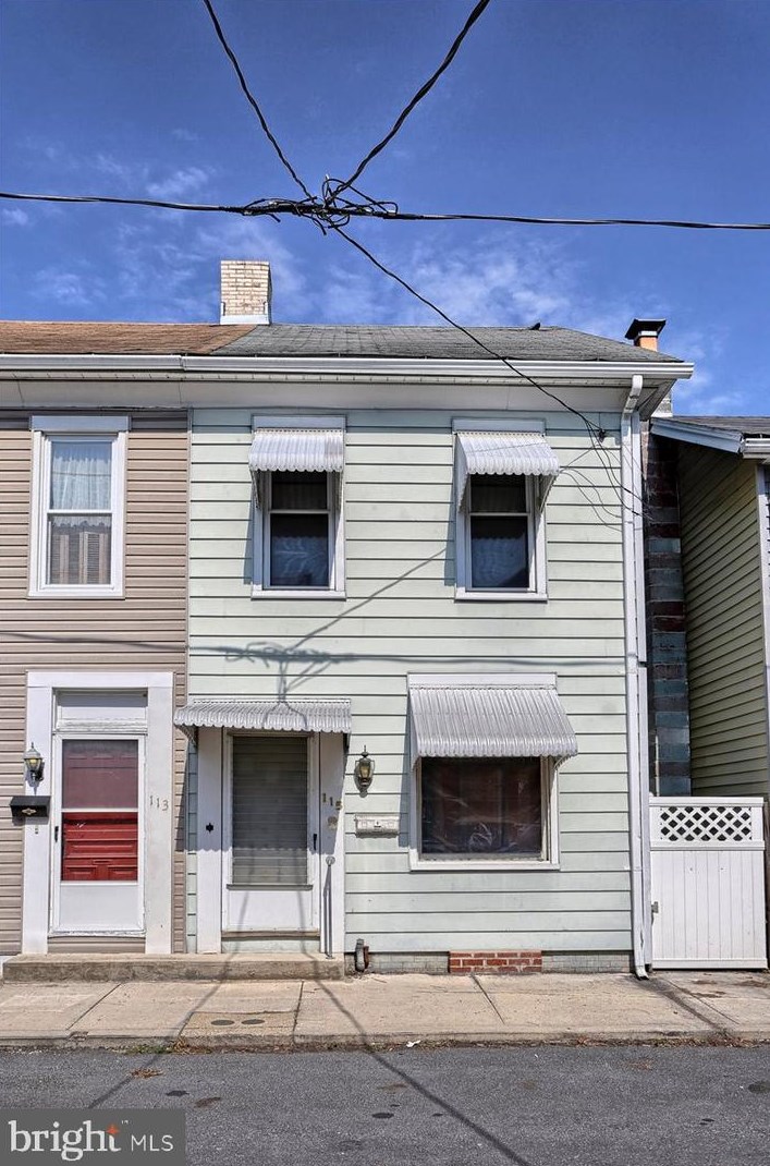 115 E Locust St, Navy Sup Dpt, PA 17055