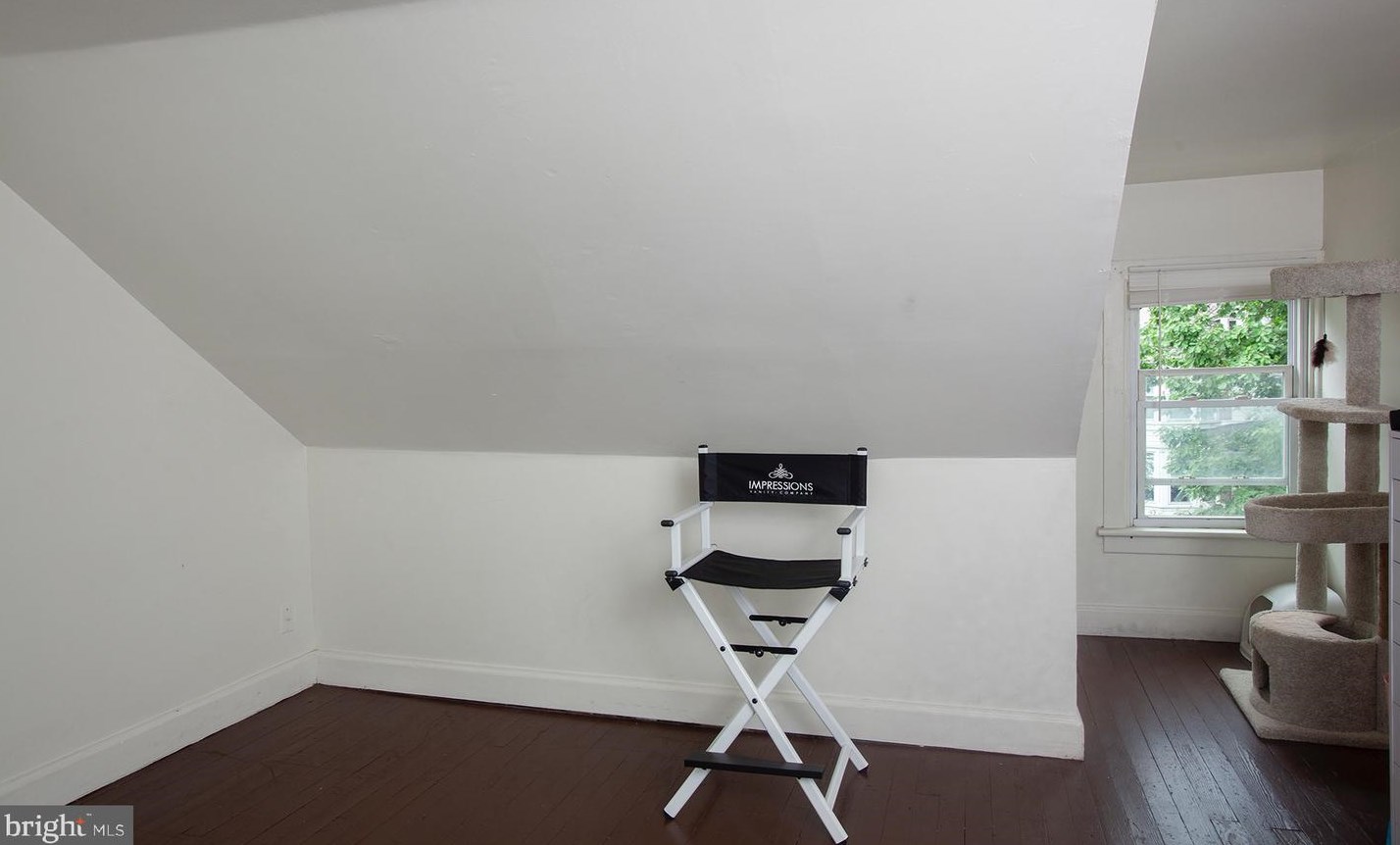 2014 Derry St, Harrisburg PA  17104-2301 exterior