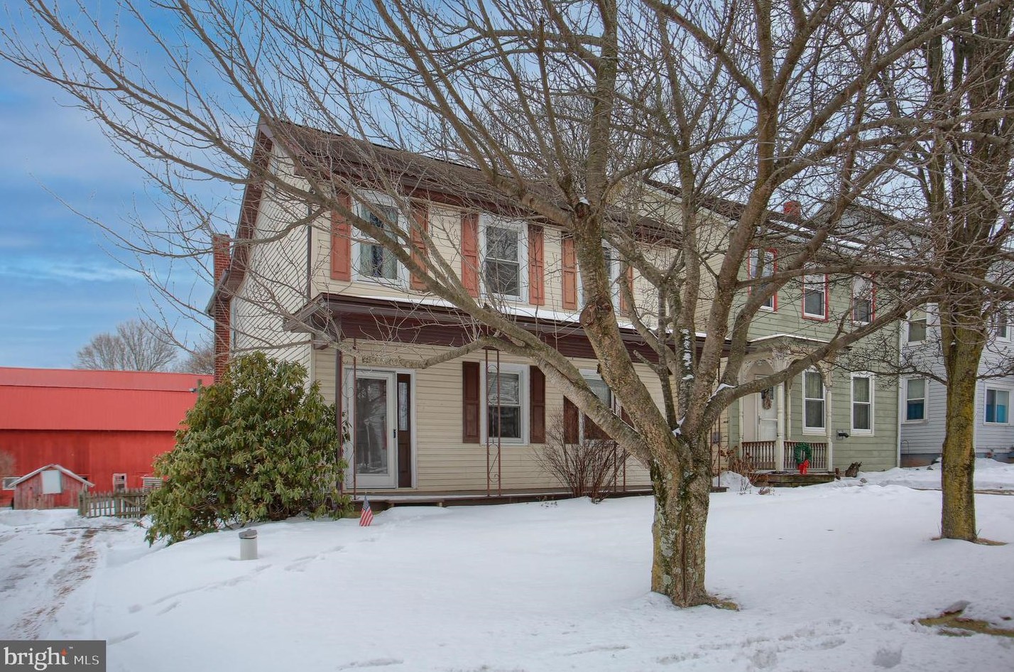 1869 Armstrong Valley Rd, Powells Vly, PA 17032-9233