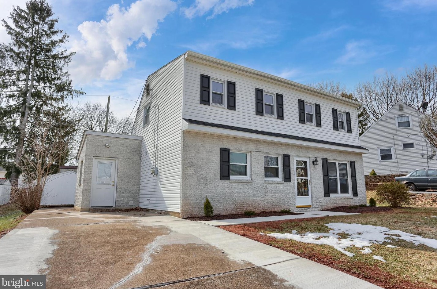 358 Cypress St, Hbg Inter Airp, PA 17057-2311