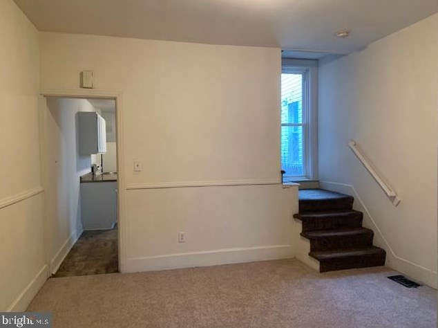 2013 Kensington St, Harrisburg, PA 17104