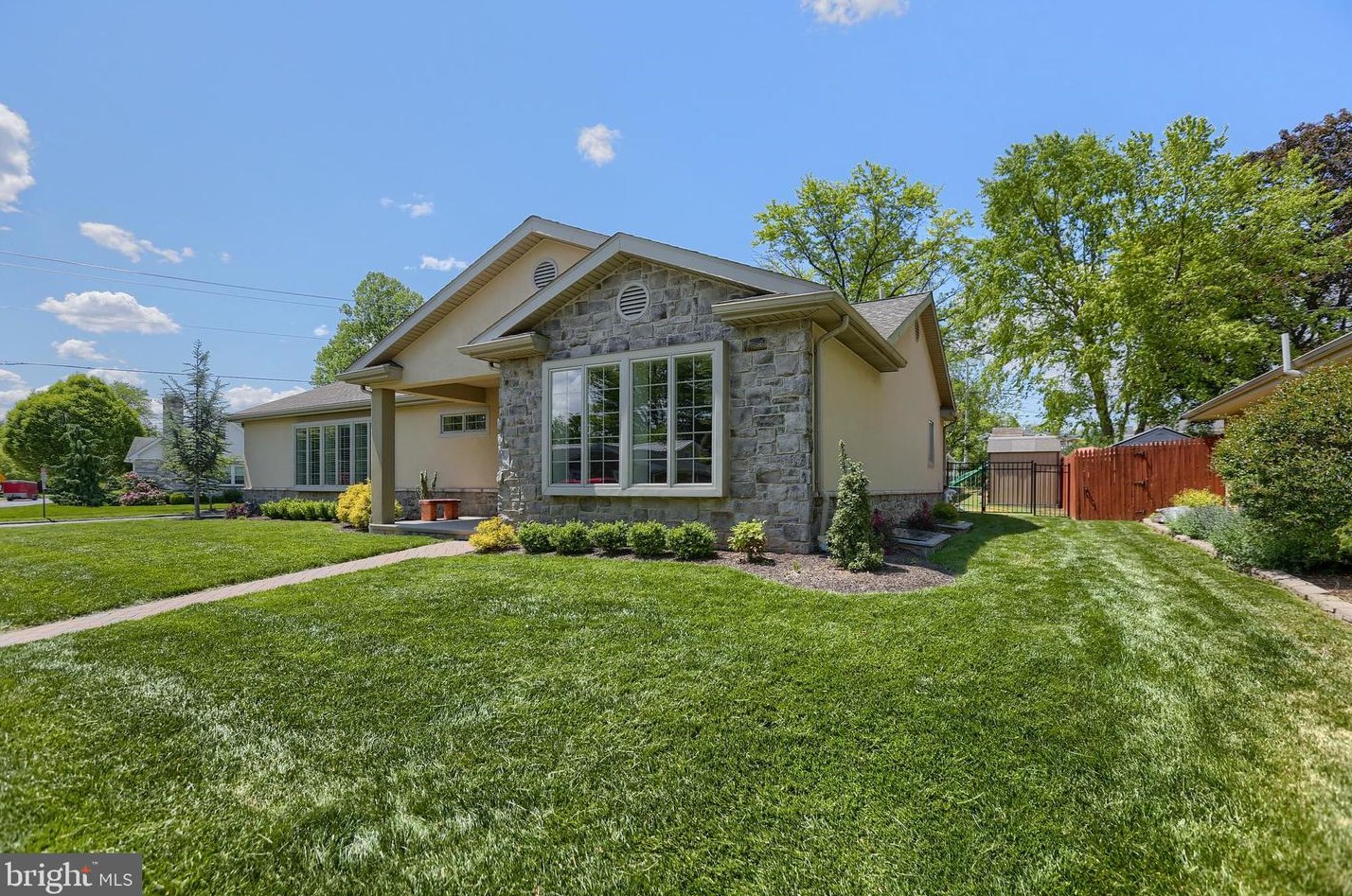 247 Cedar Ave, Swatara, PA 17033