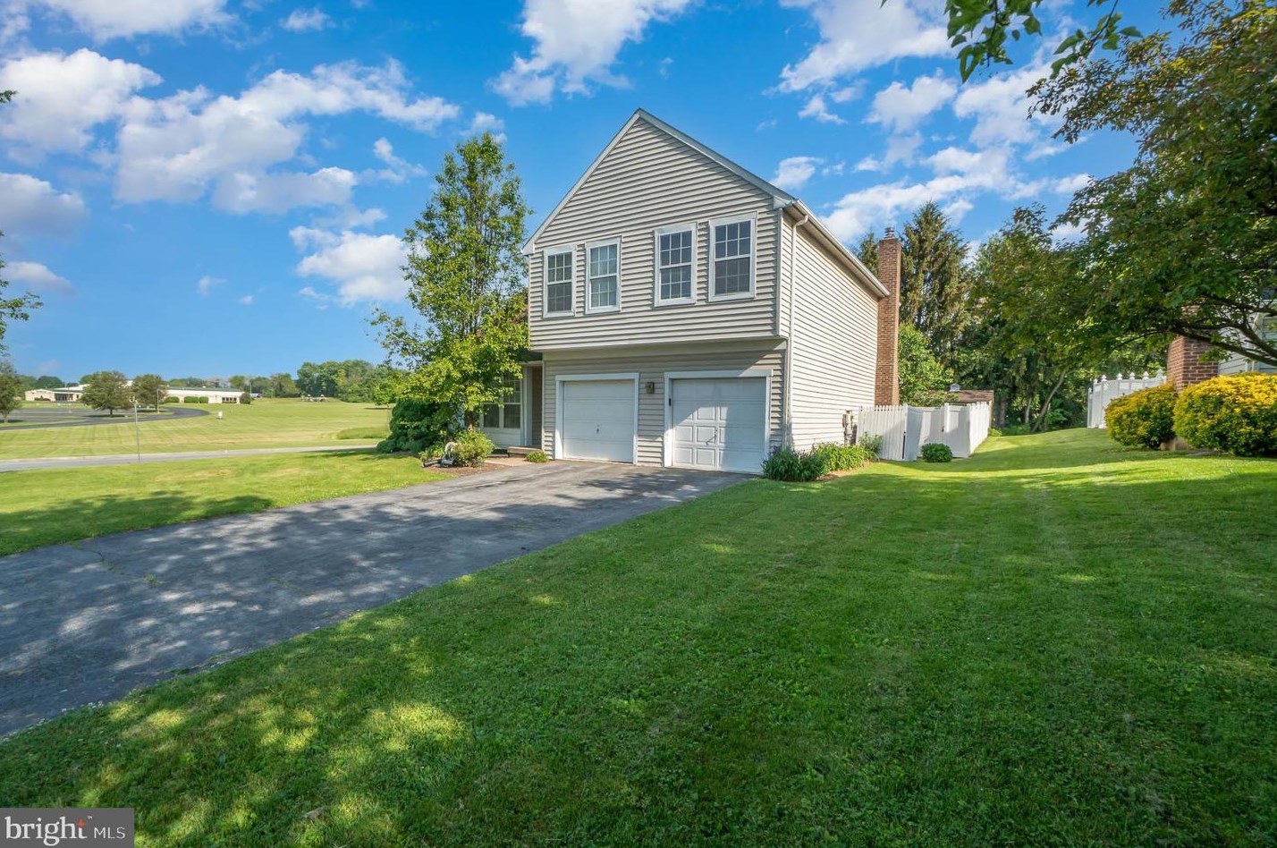 1580 Woodridge Dr, Hbg Inter Airp, PA 17057