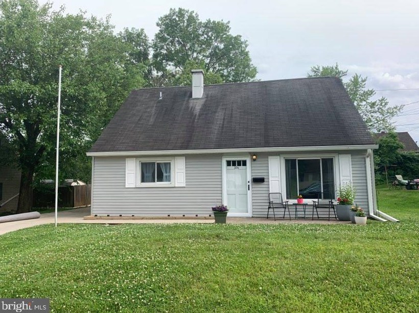 374 Cypress St, Hbg Inter Airp, PA 17057-2311