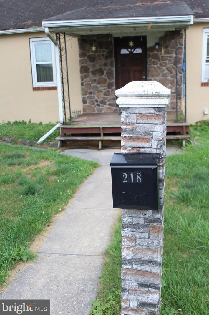 218 S Harrisburg St, Harrisburg, PA 17113