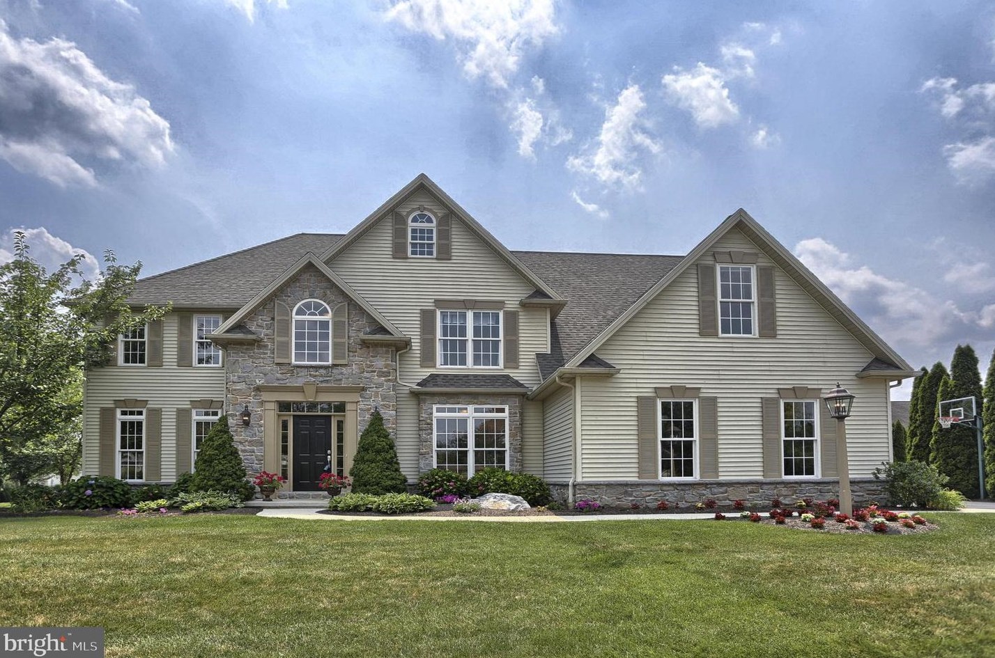 2399 Pullman Way, Hummelstown, PA 17036