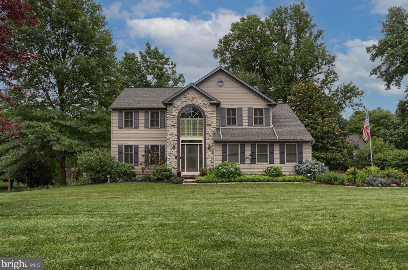 1835 Bonnie Blue Ln, Hbg Inter Airp, PA 17057-5915