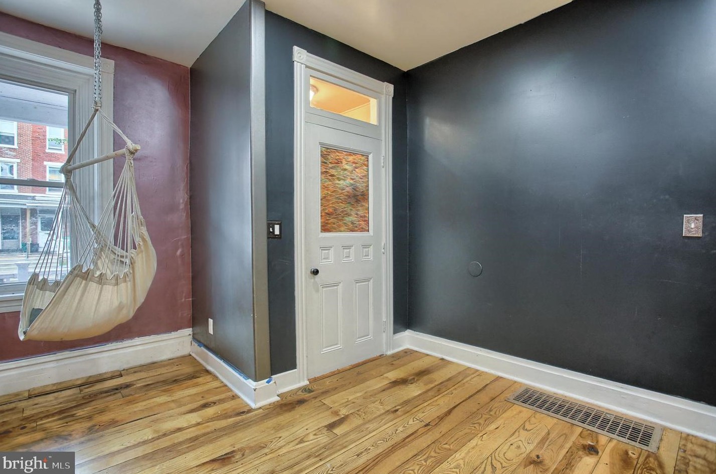 226 N 14th St, Harrisburg, PA 17103