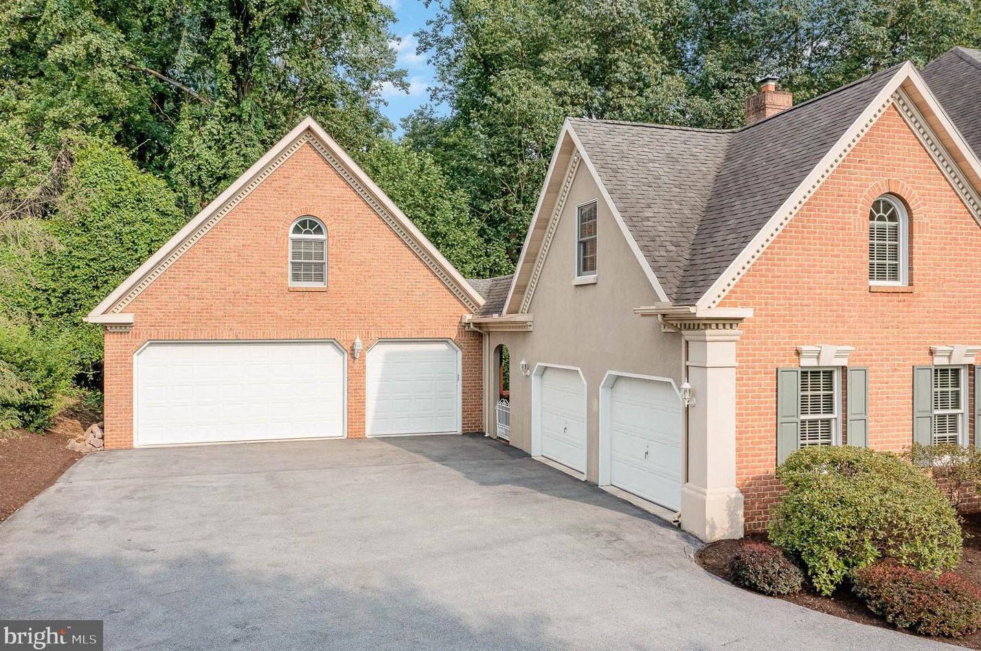 1118 Stoney Run Rd, Hummelstown, PA 17036