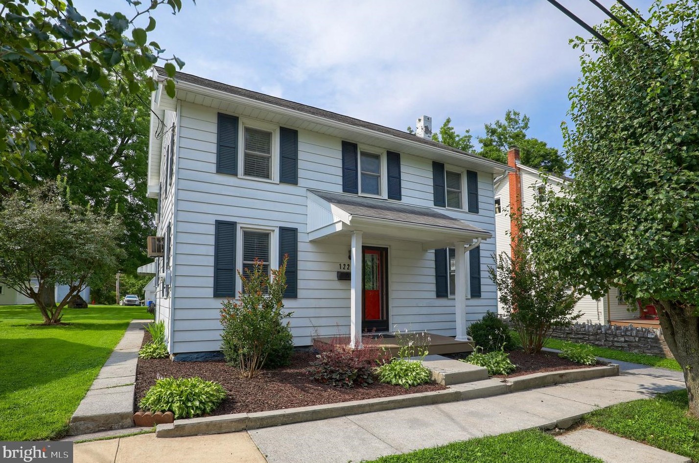 122 W Main St, Swatara, PA 17033