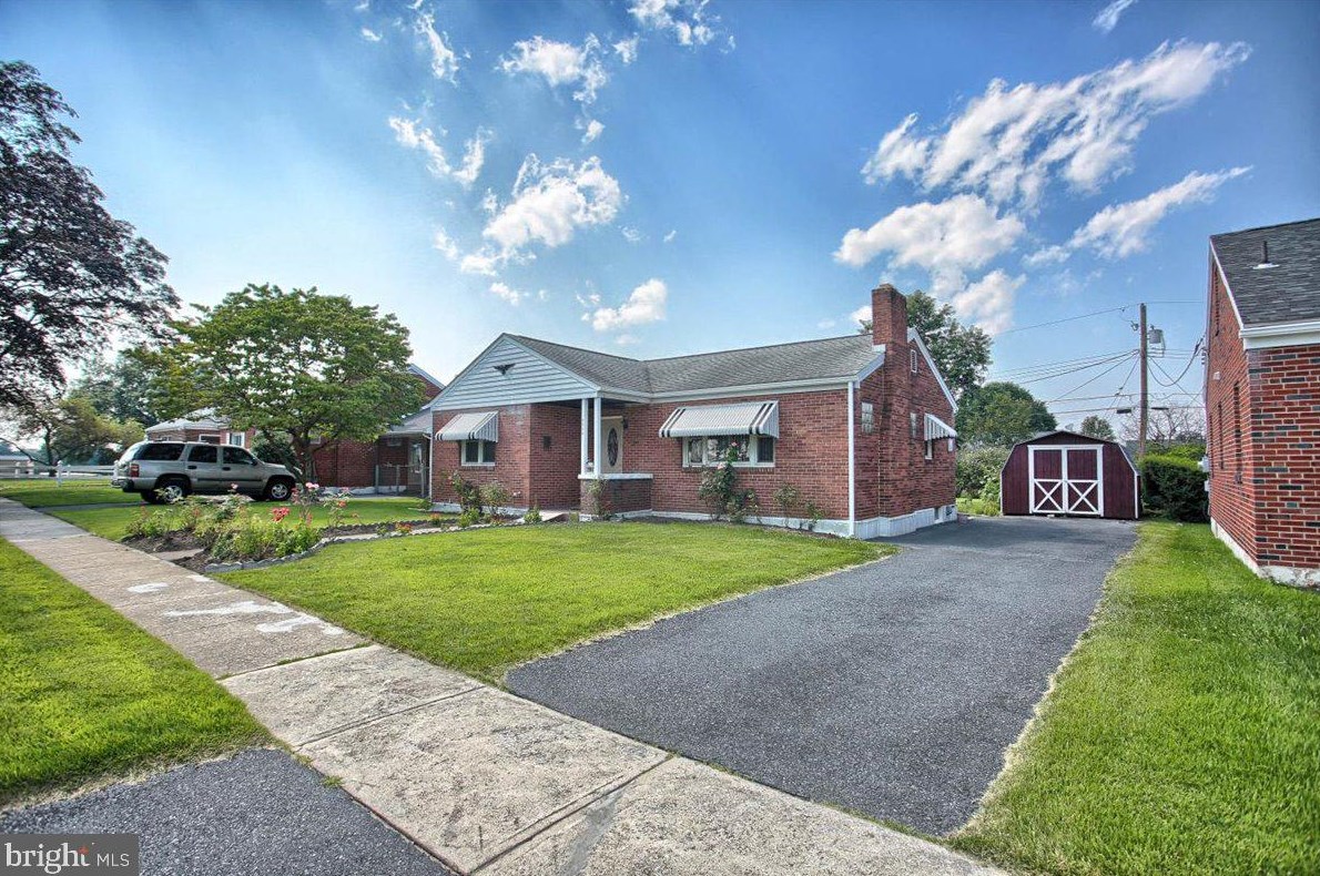 4904 Virginia Ave, Harrisburg, PA 17109