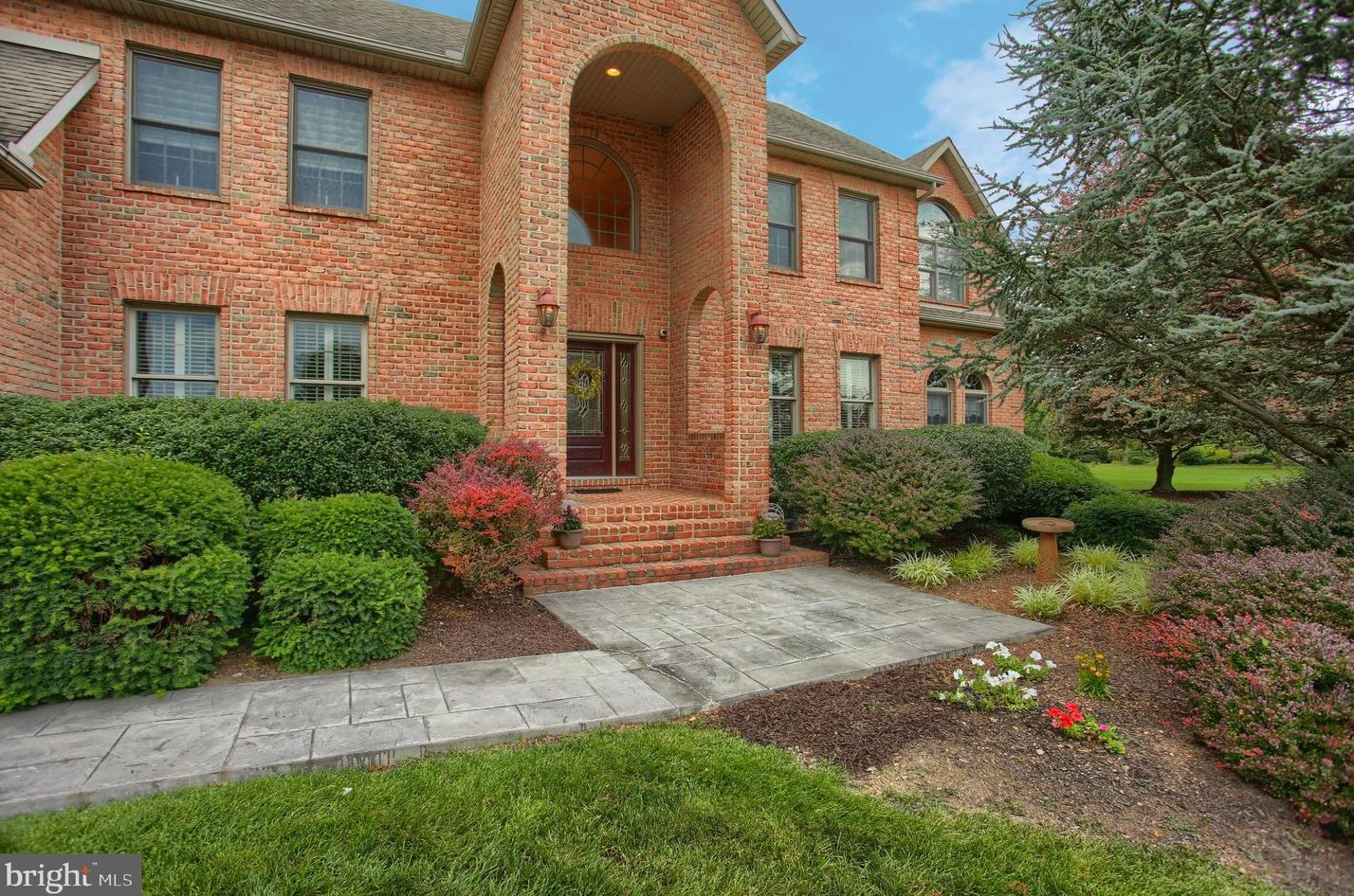 112 Jeff Ln, Hummelstown, PA 17036