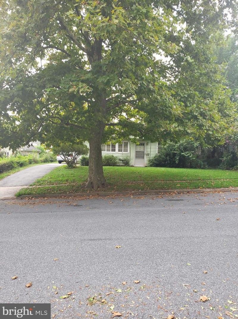 310 Plane St, Hbg Inter Airp, PA 17057-2324