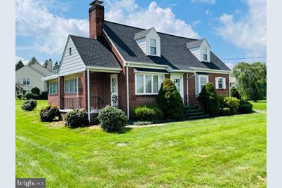 1030 Fishburn Road - Photo 1