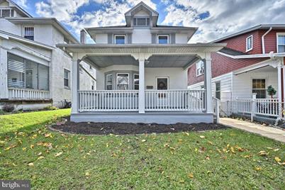 2507 Greenwood Street - Photo 1