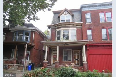 2150 Green Street - Photo 1