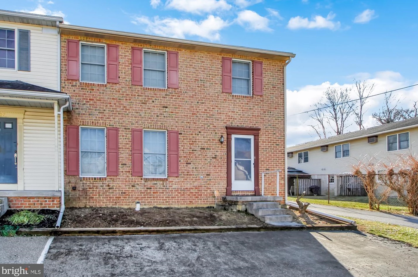 209 Ringgold St, Roadside, PA 17268-2058