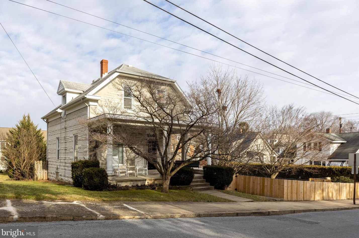 216 6th St, Roadside, PA 17268-2102