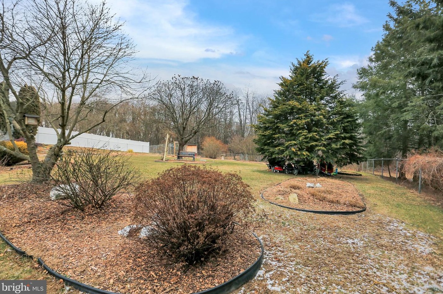 38 Carnelian Dr, Chambersburg, PA 17202-8206