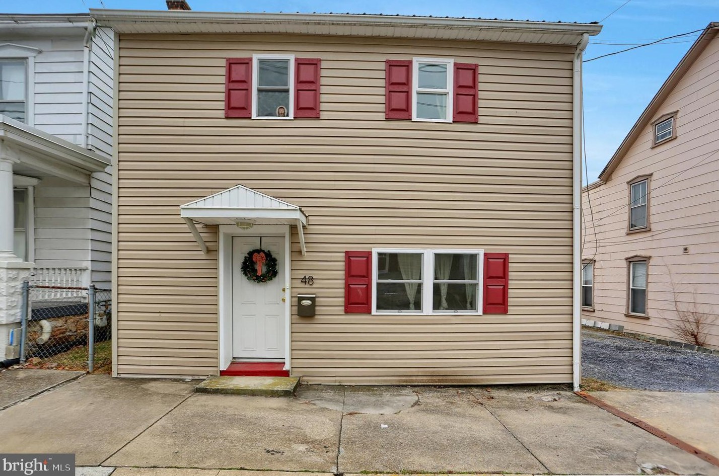 48 North St, Roadside, PA 17268-1257