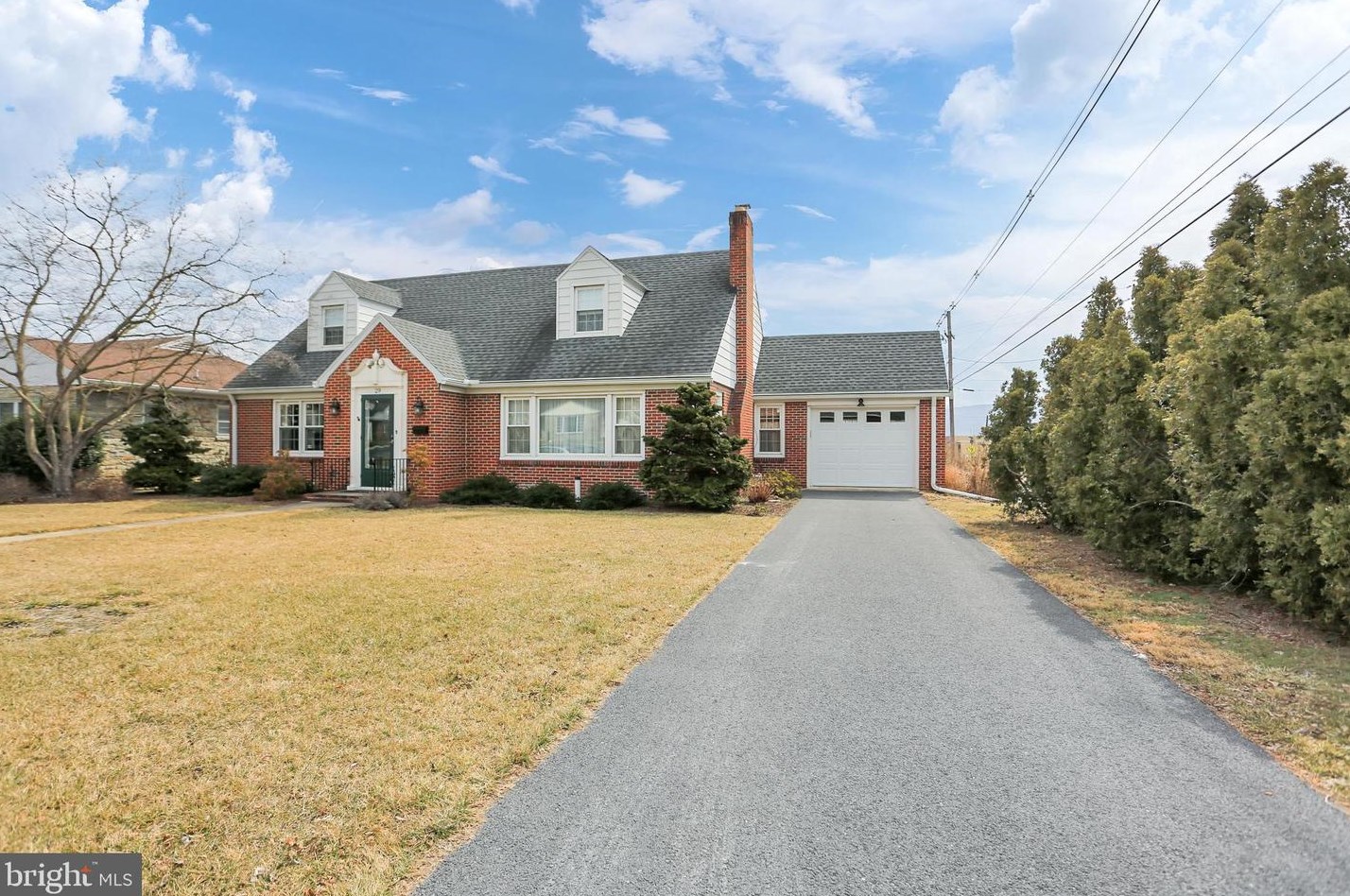 29 Myrtle Ave, Roadside, PA 17268-1625
