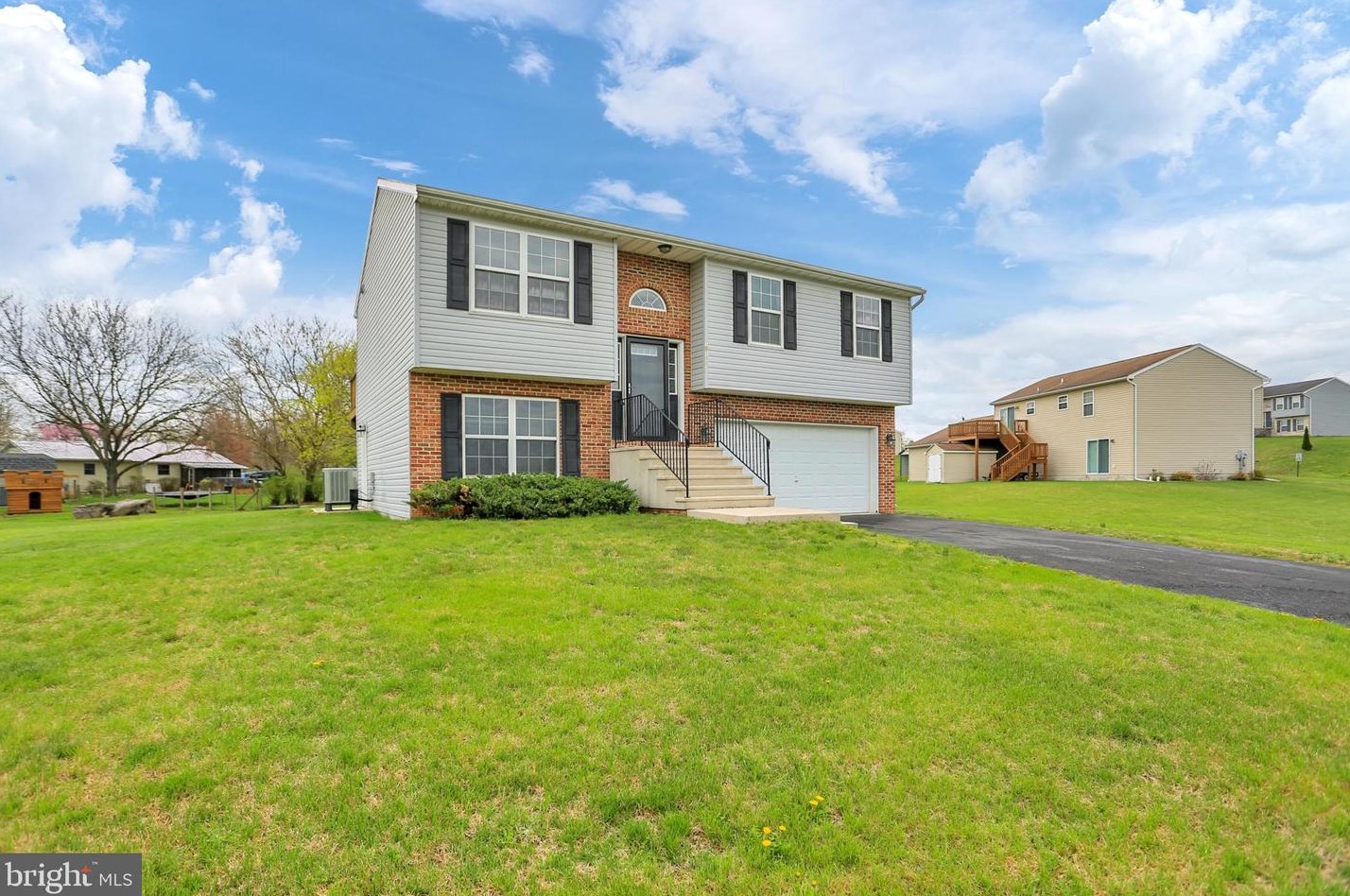 15188 Camden Dr, Upton, PA 17225
