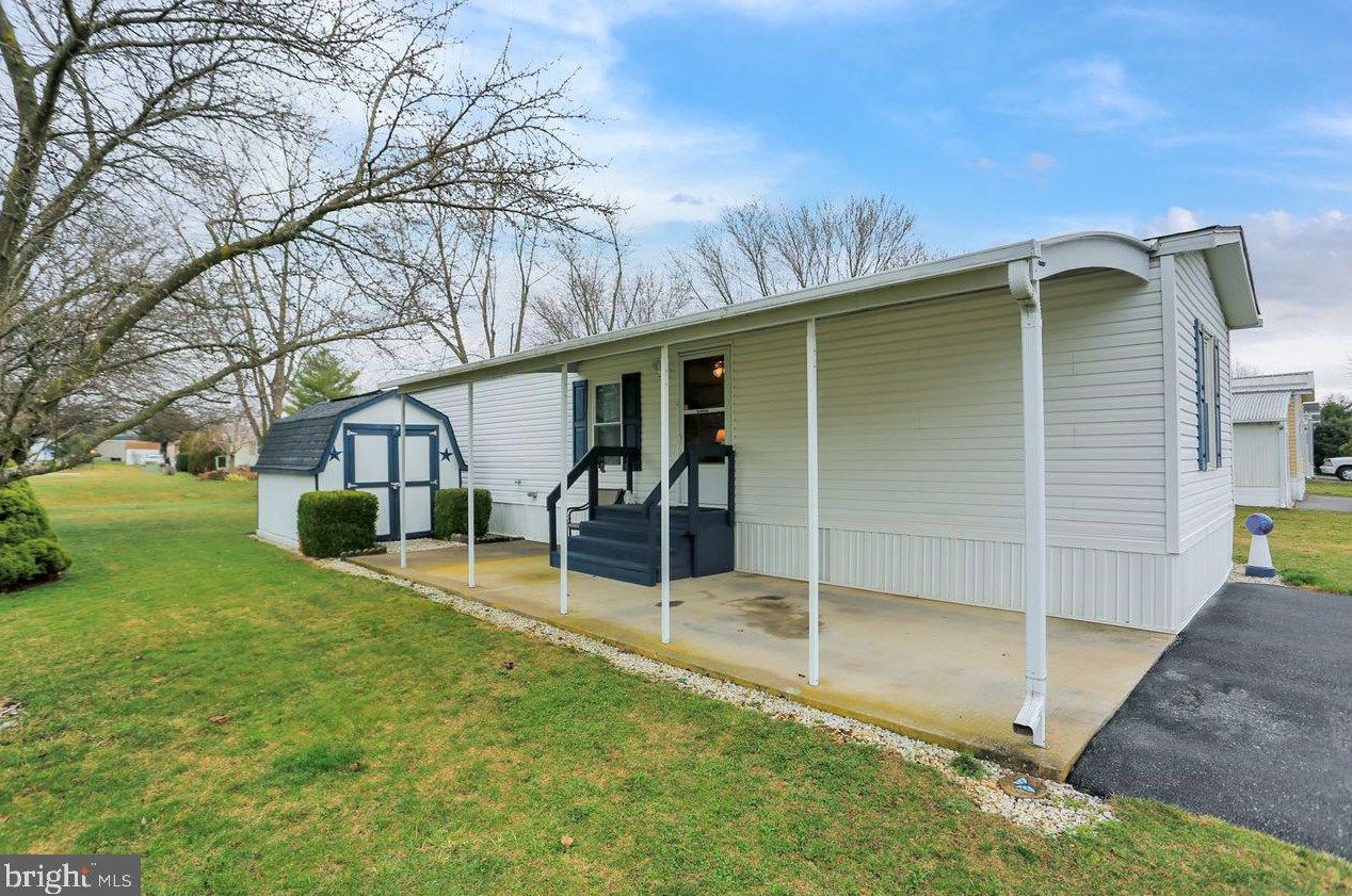 355 Cameo Dr, Fayetteville, PA 17222