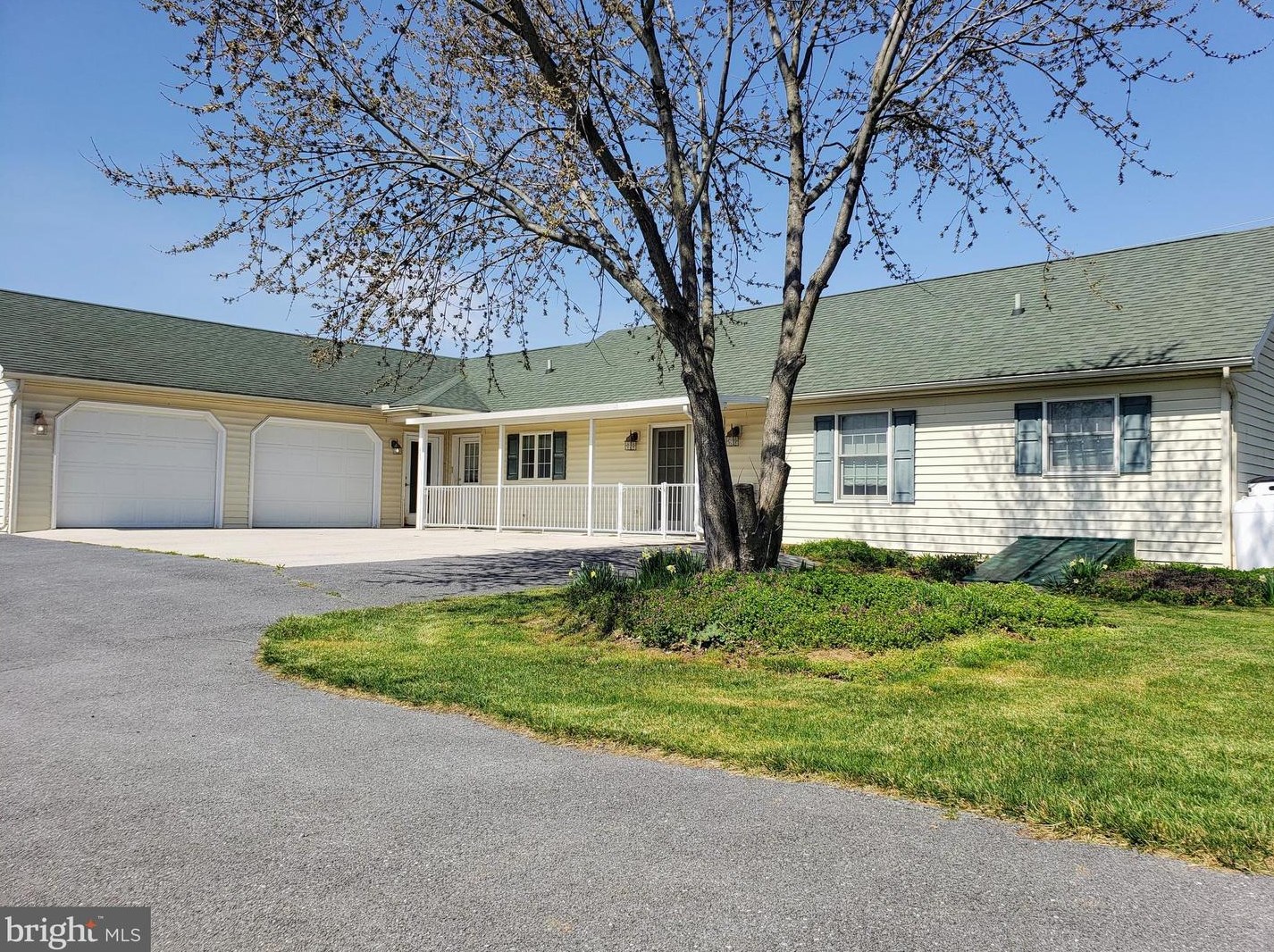 2992 Warm Spring Rd, Chambersburg, PA 17202