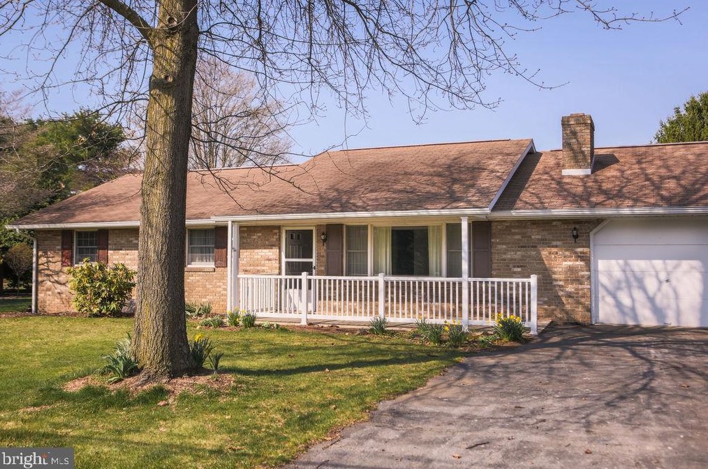 4317 Mont Alto Rd, Roadside, PA 17268-9630