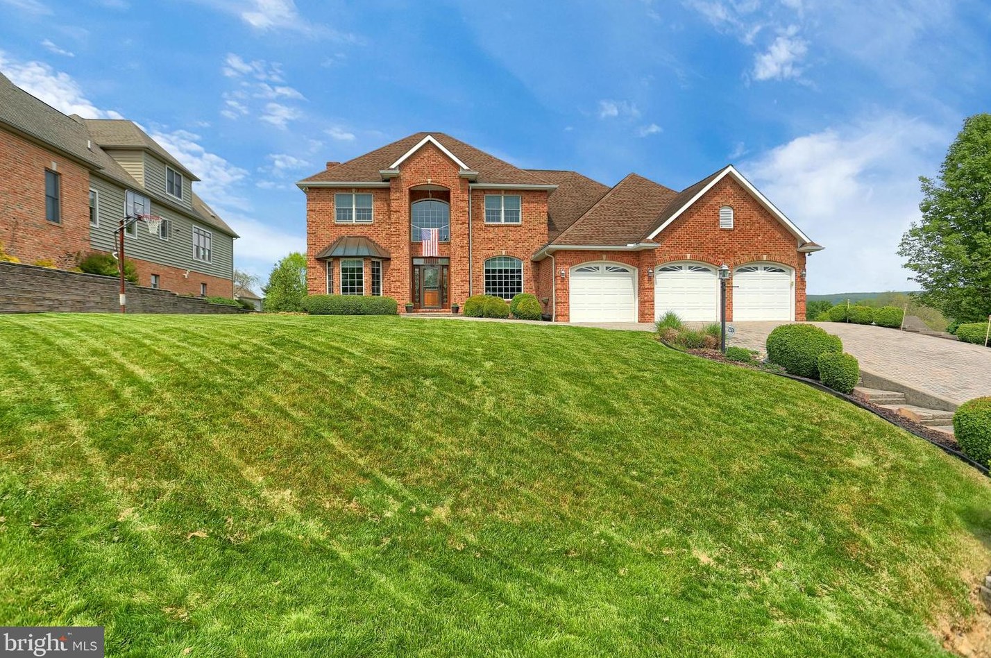 11247 Rinehart Dr, Roadside, PA 17268-9172