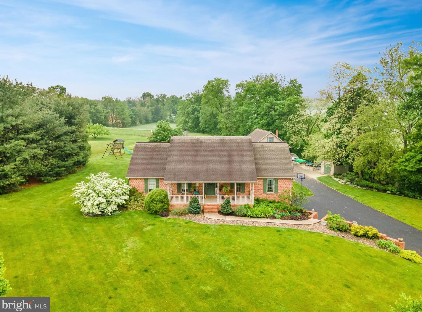 2533 Coble Rd, Chambersburg, PA 17202