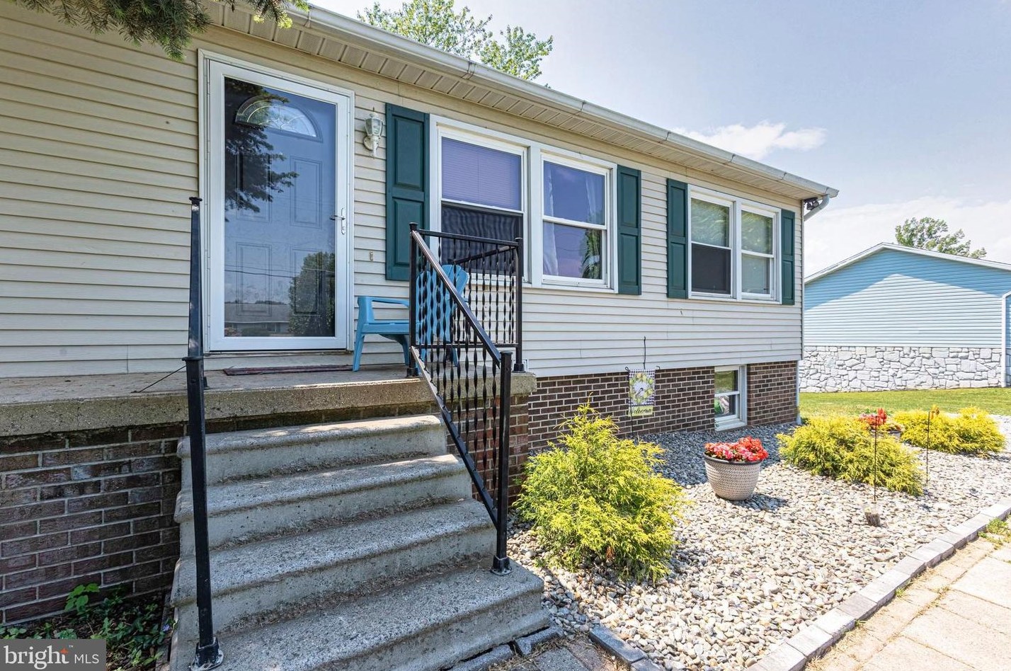 1576 Lindsay Lot Rd, Lees Cross Roads, PA 17257