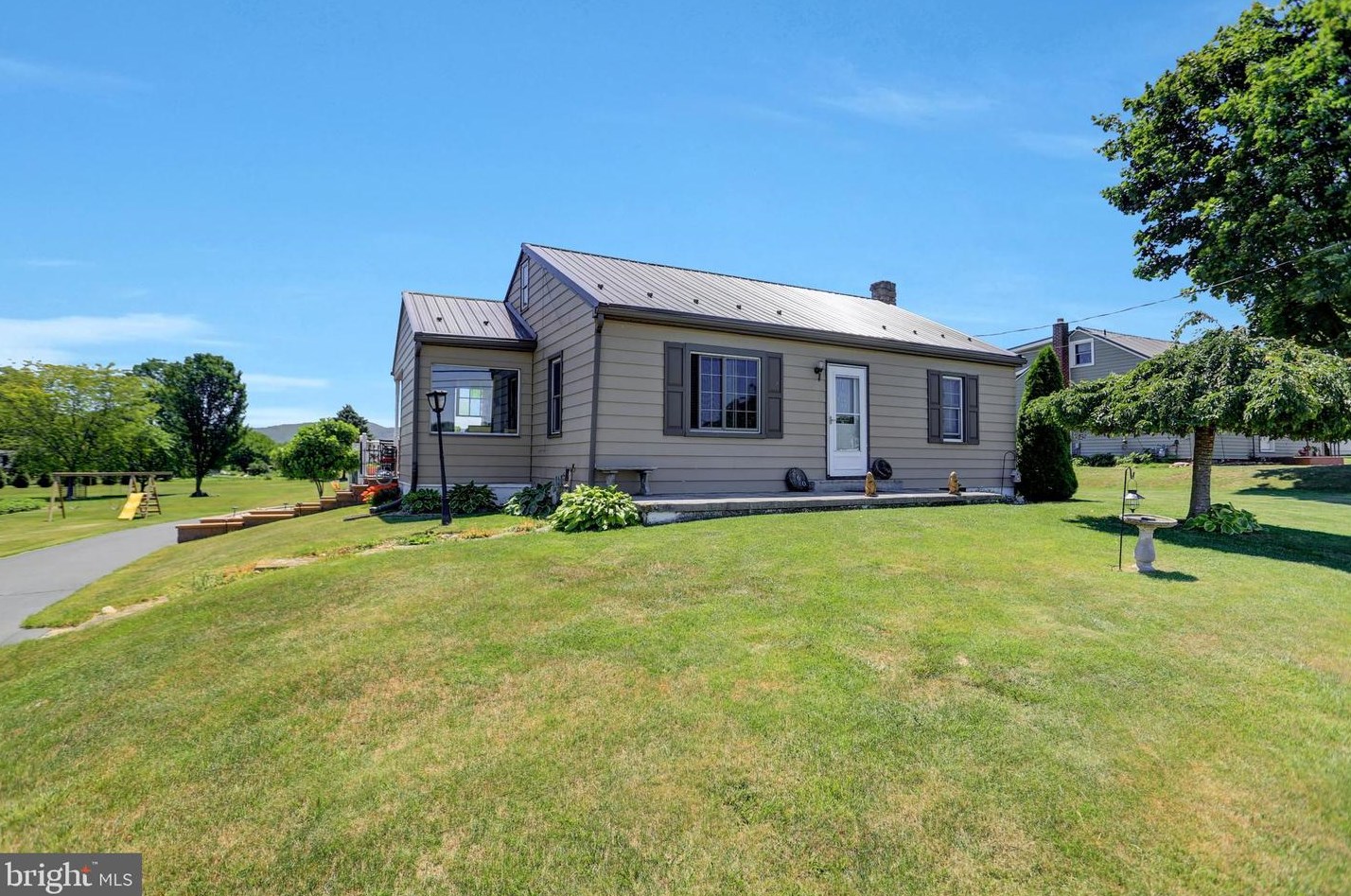 260 Mainsville Rd, Lees Cross Roads, PA 17257