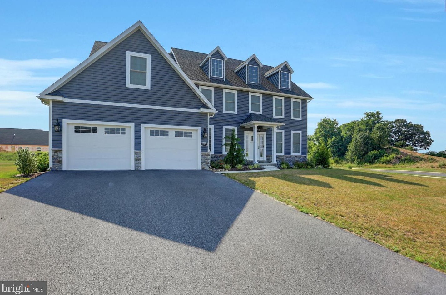 709 Rossi Dr, Upton, PA 17225