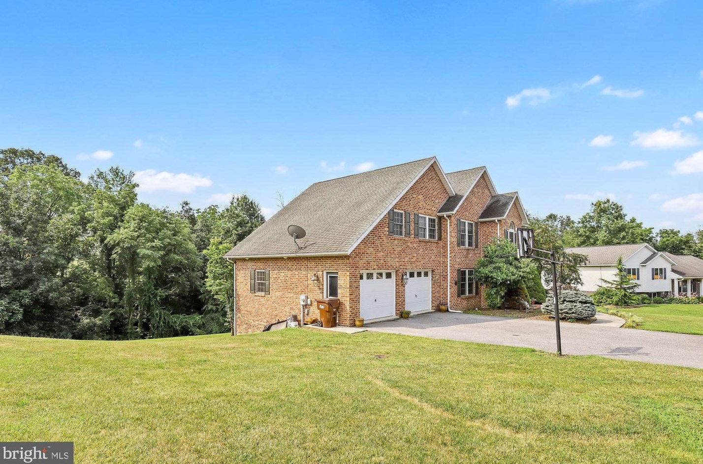 274 Jade Dr, Chambersburg, PA 17202-8239