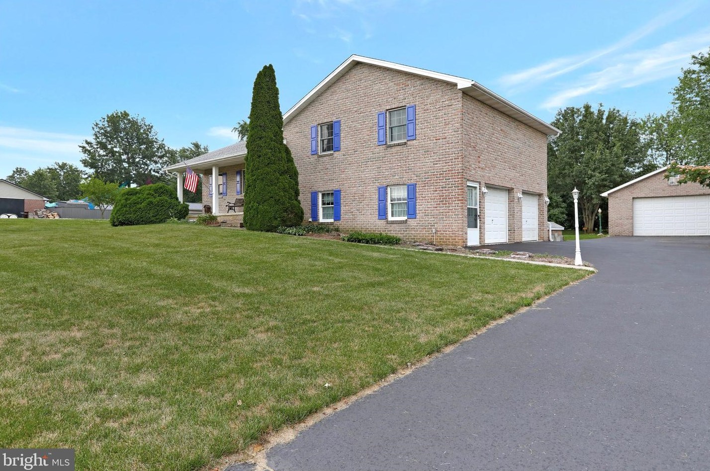 6274 Winterberry Dr, Chambersburg, PA 17202-8478