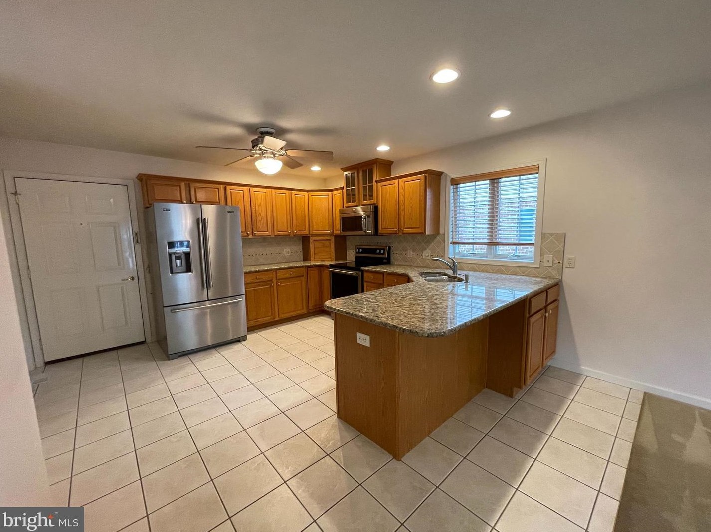 382 Martina Dr, Chambersburg, PA 17201-8295