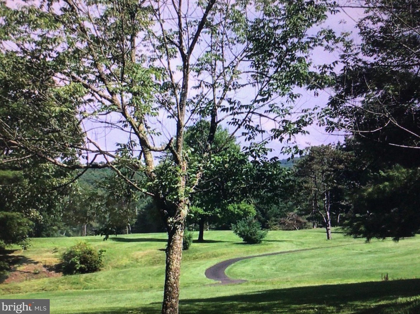 9856 Golf Course Rd, Fayetteville, PA 17222-9601