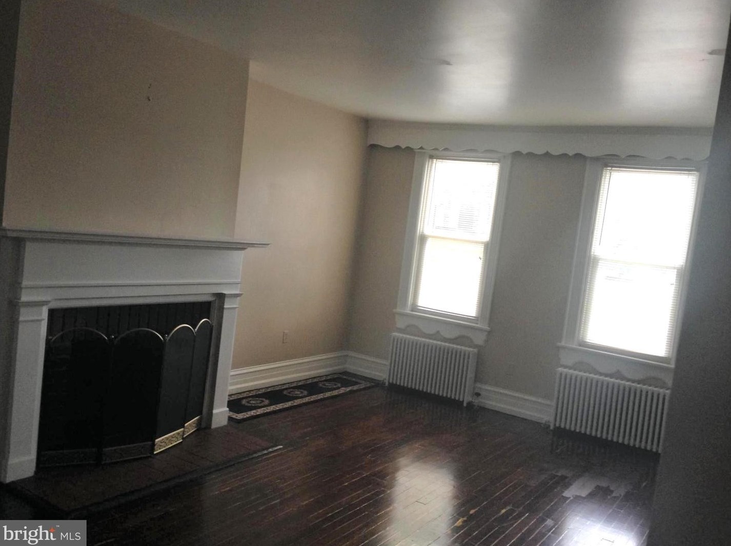 266 Philadelphia Ave, Chambersburg PA  17201-8931 exterior