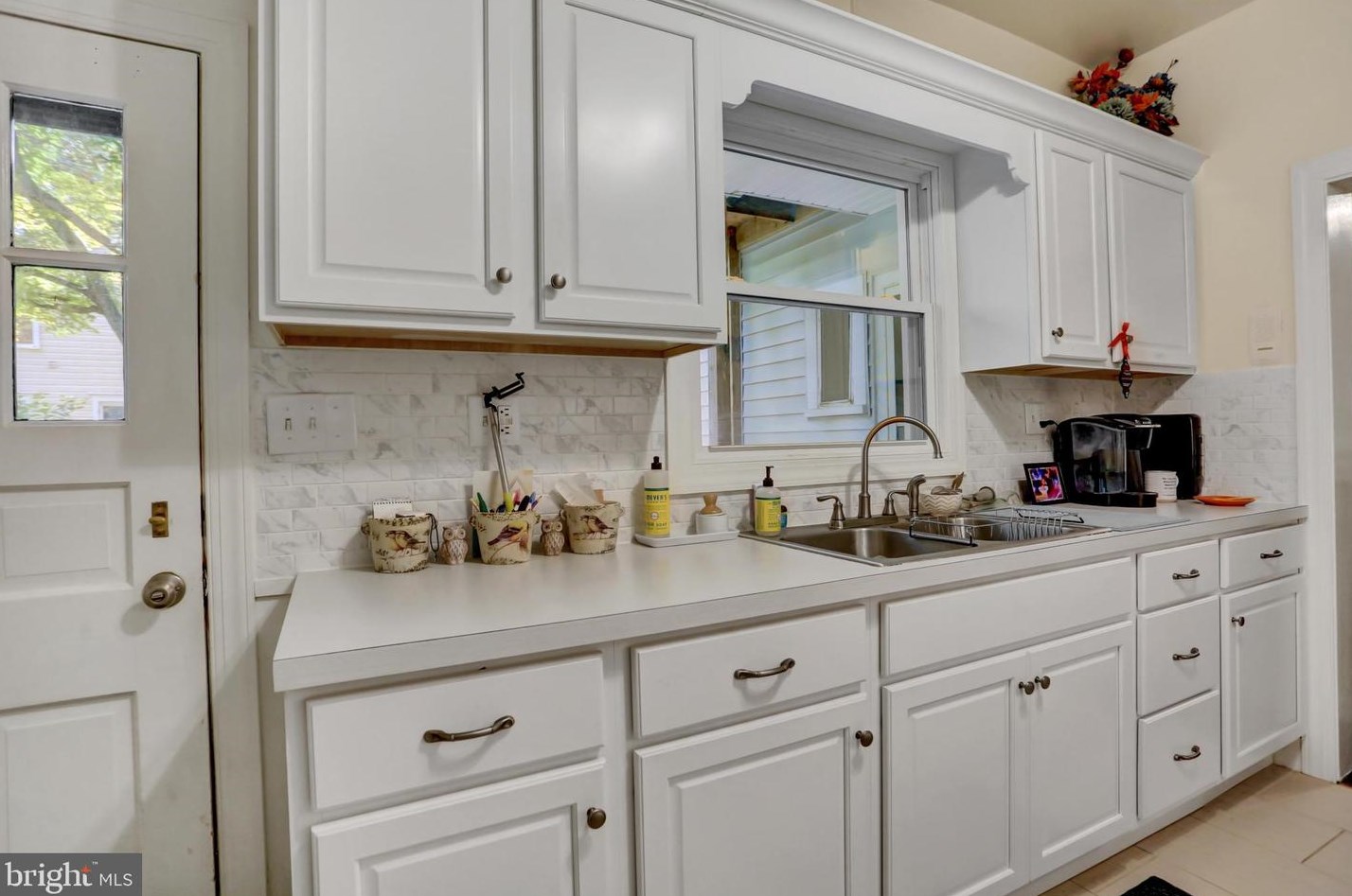 266 Philadelphia Ave, Chambersburg PA  17201-8931 exterior