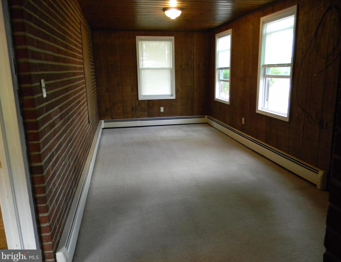 136 Lincoln Ter, Fayetteville, PA 17222